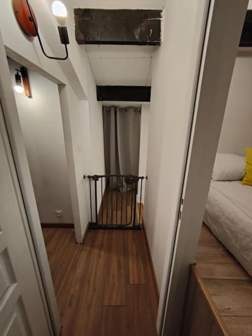 Appartement Cocooning Entierement Renove Les Angles  Bagian luar foto