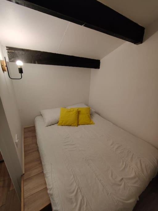 Appartement Cocooning Entierement Renove Les Angles  Bagian luar foto
